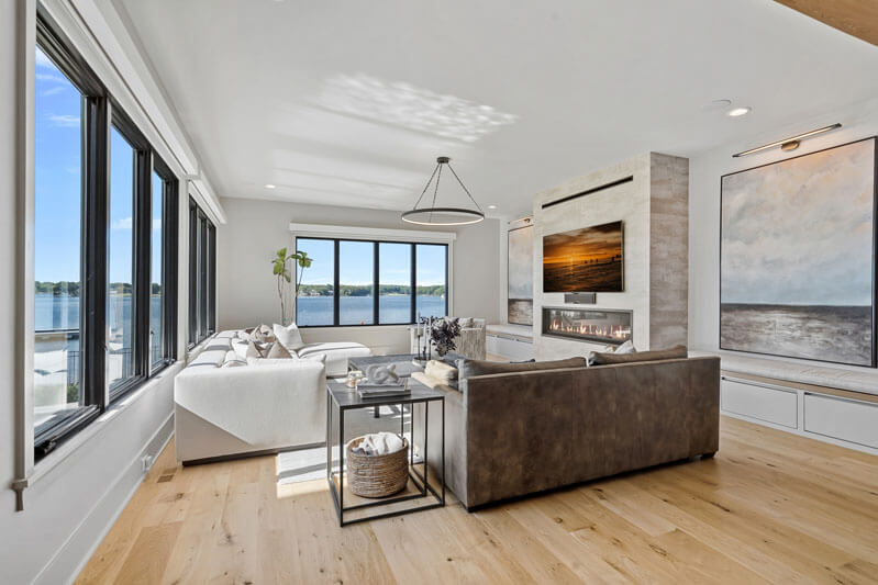 Great room at 8515 Norman Estates Drive in Denver, North Carolina